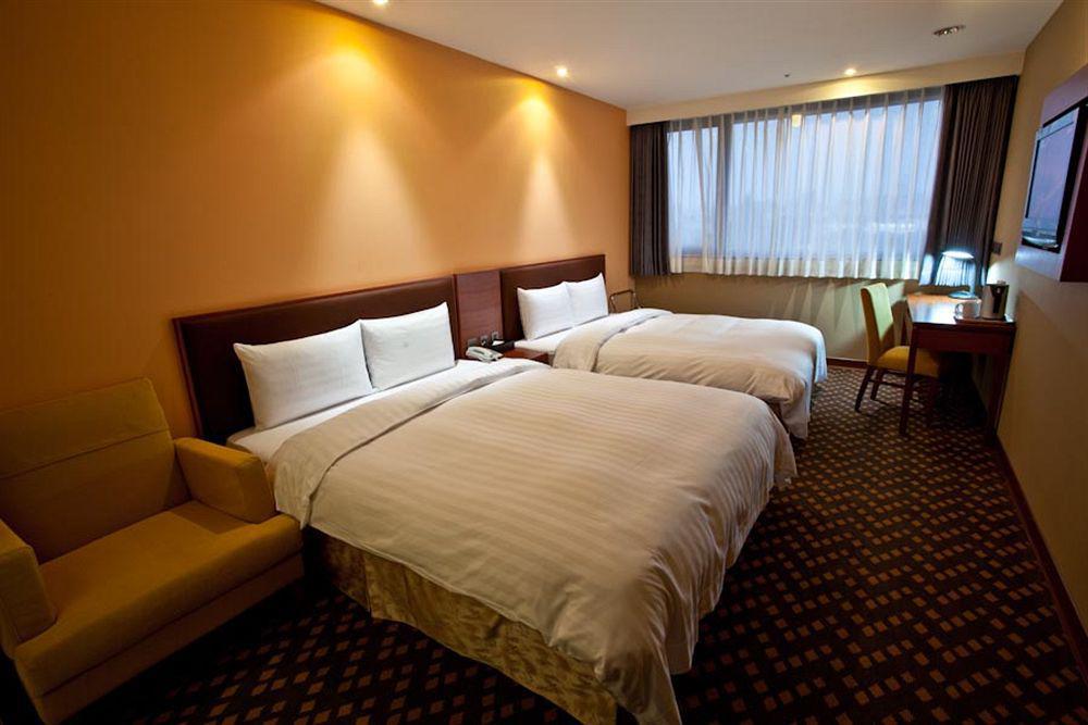 Orange Hotel - Park, Taichung Eksteriør bilde
